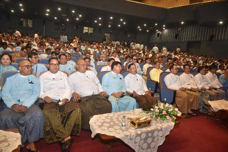 ပြည်ထောင်စု သမ္မတမြန်မာ နိုင်ငံ တော် ဘာသာပေါင်းစုံ ချစ်ကြည်ညီညွတ်ရေး အဖွဲ့  ကြီး၏ အမုန်းစကား အမုန်းတရားများ မပြန့်ပွားရေး ဟောပြောပွဲ  ကျင်းပ